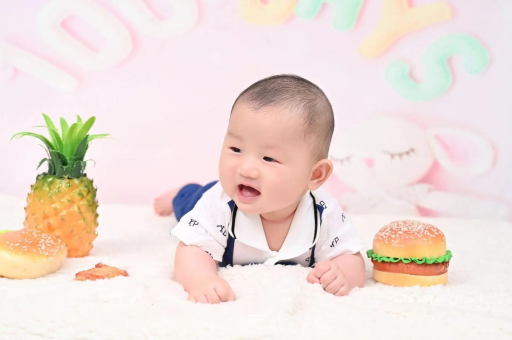 大理两岁宝宝晚上哭