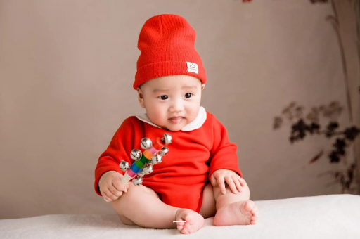 大理1岁宝宝发育标准 大理1岁宝宝发育标准